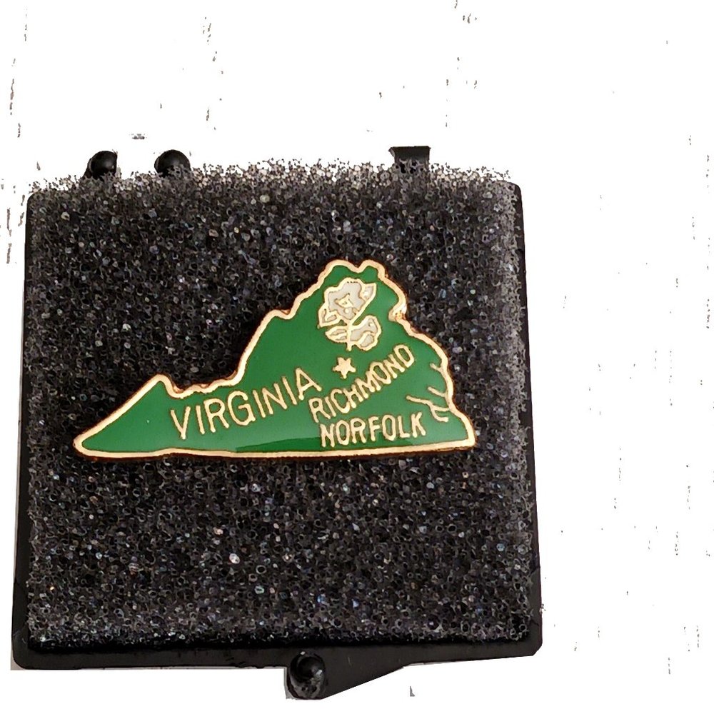 Virginia State Lapel Pin